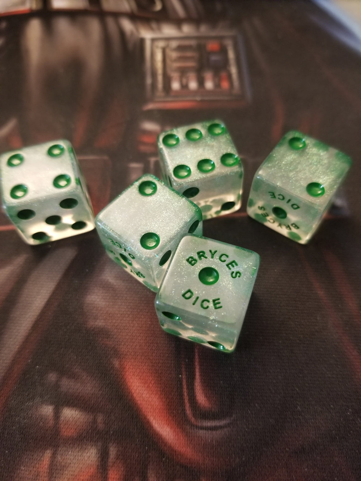BrycesDice 16mm Glitter d6 (Green) Square Edge [per die]