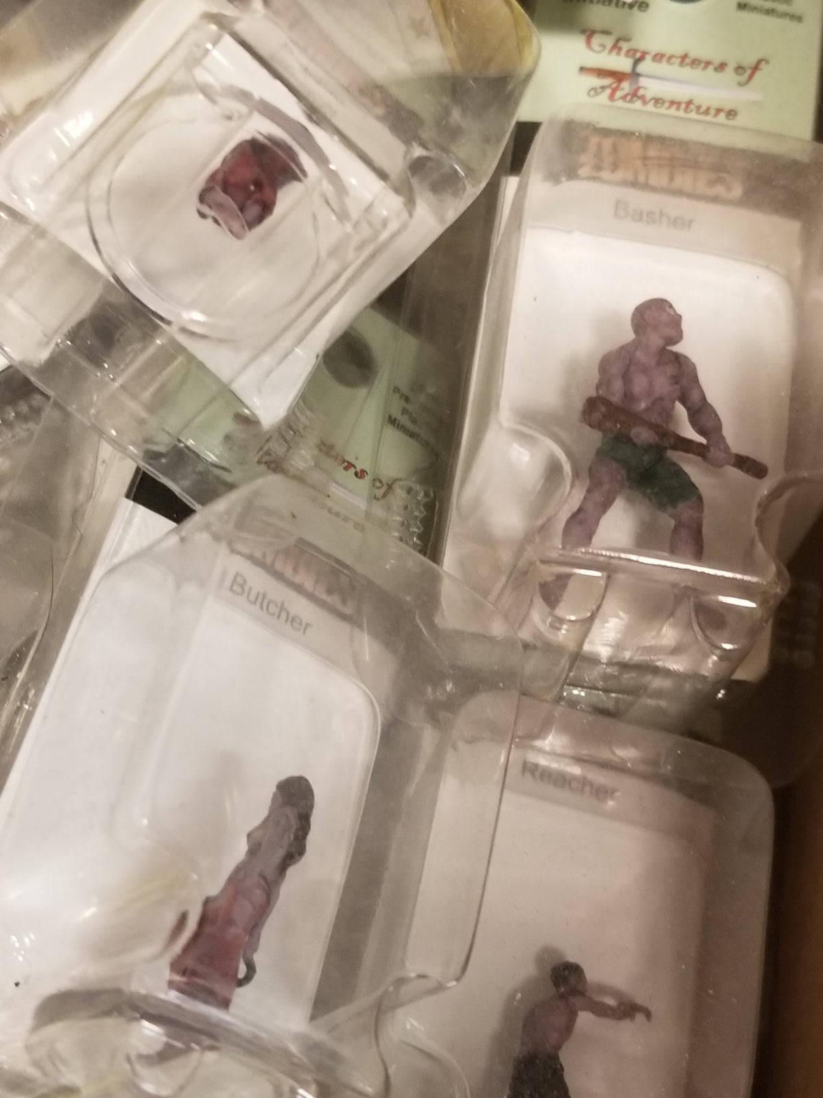 5x Random Miniature - 28mm Pre-painted Plastic Miniatures DnD Figure R4i