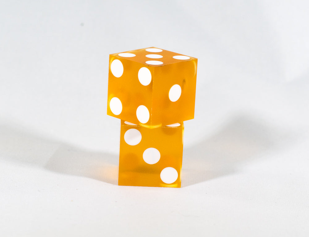 Orange Saffron Casino Dice d6 19mm Razor Edge No Serial Numbers or Names Clean