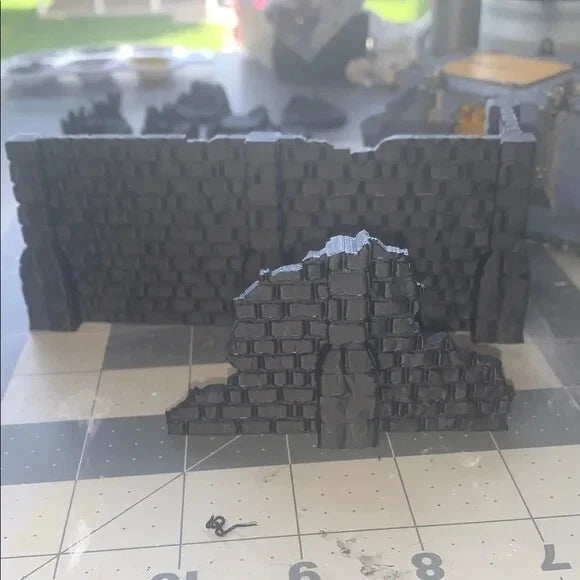 Pack of 2 Damaged Brick Walls Sci Fi Industrial for 28mm Wargames