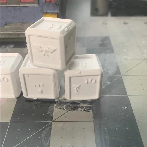 Pack of 5 Medical Crates 28mm Scenery and Terrain Sci Fi Industrial Wargames